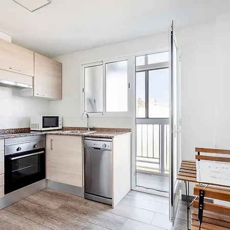 Daire 5 Minutes From Downtown Valencia Benetusser
