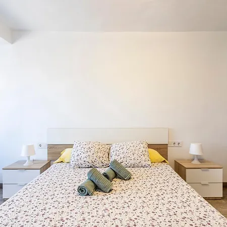 5 Minutes From Downtown Valencia * Benetusser