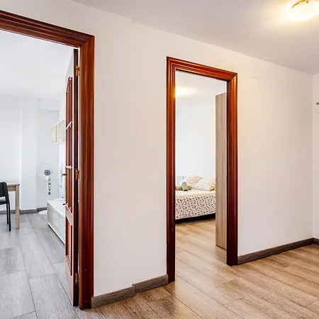 5 Minutes From Downtown Valencia Daire *