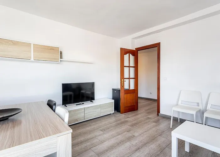 5 Minutes From Downtown Valencia Appartamento *